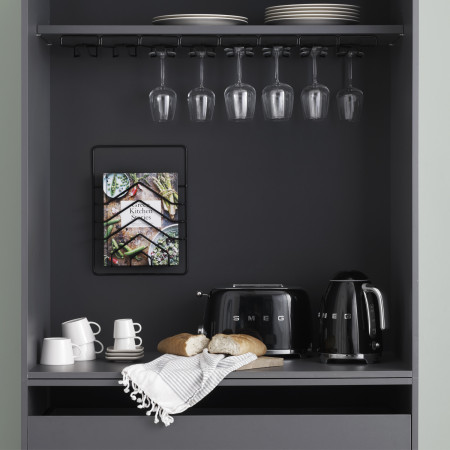 MAGAZINE RACK ARROW, BLACK LM 42