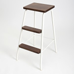 STEP STOOL WHITE/PEANUT LM 184