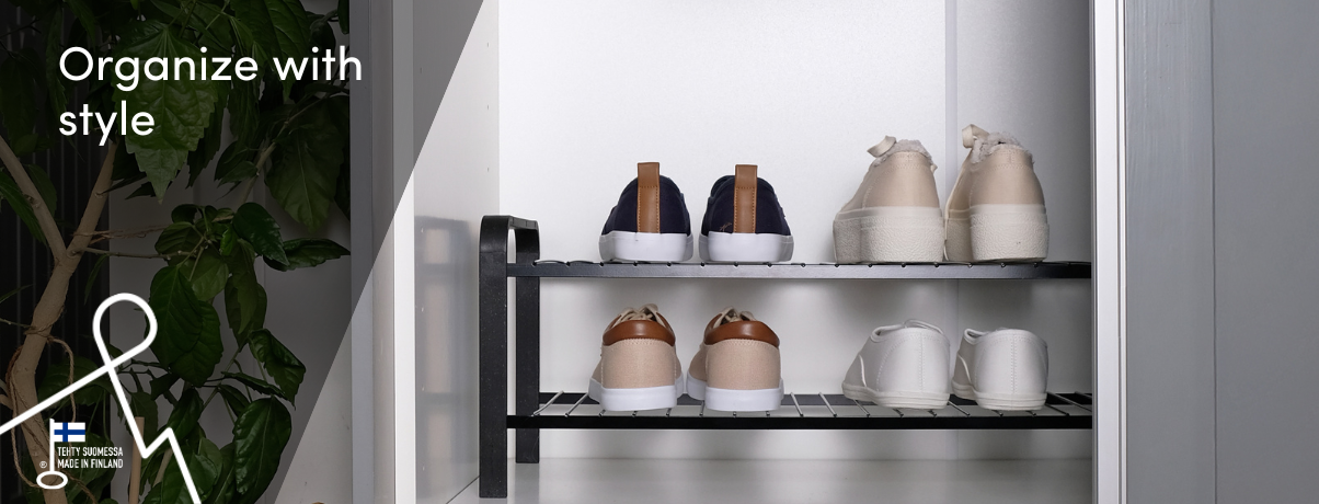 LM shoe racks