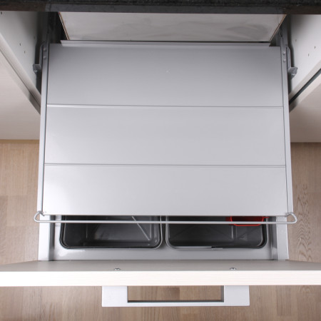 COV UTDRAGBART HYLLPLAN SILVER WITH ROLLER SLIDES (cabinet 366-370) LM 724